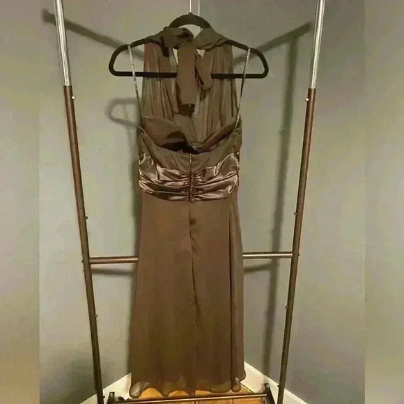 Connected Apparel Women’s Brown MIDI Halter Dress Size 10 - Picture 6 of 13